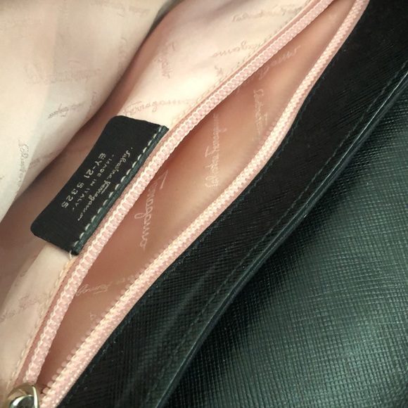 SALVATORE FERRAGAMO Bag - Picture 7 of 12